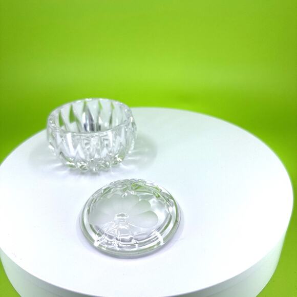 Small Jewelry Keeper - Picture 11 of 17